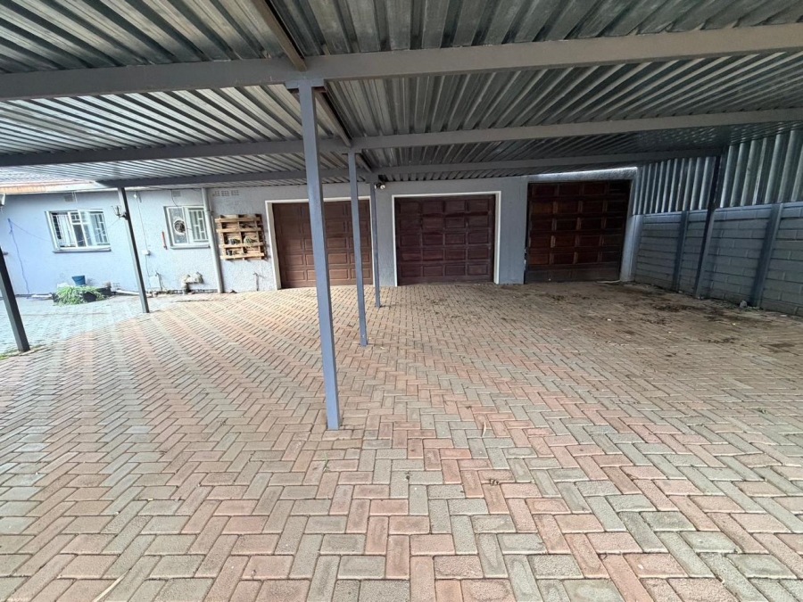 3 Bedroom Property for Sale in La Hoff North West